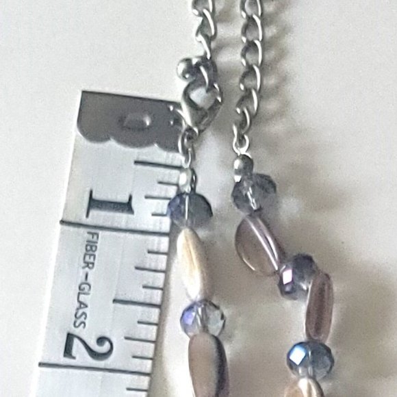 Lovely Abalone Shell and Crystal Bead 28" Necklace.  Iridescence. - Picture 8 of 14